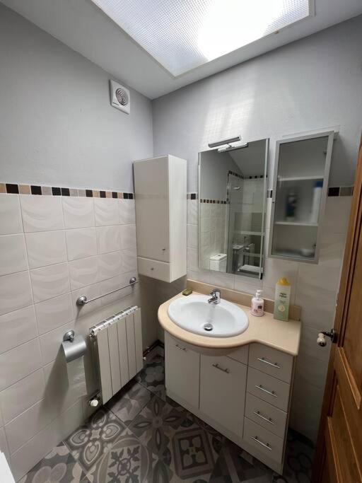Apartamento Duplex En Sangueesa De 3 Dormitorios Y 2 Banos エクステリア 写真